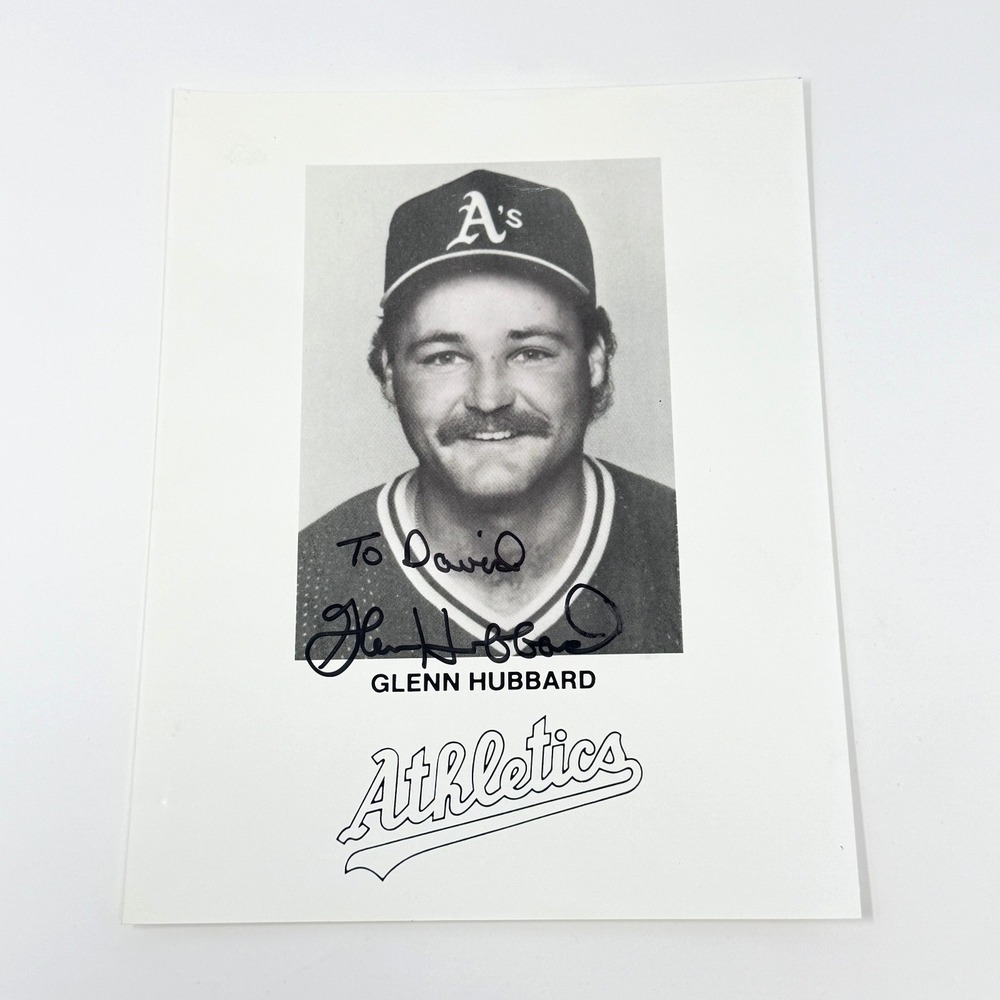 Glenn Hubbard Signed‎ Photo Oakland Athletics Vintage 8x10